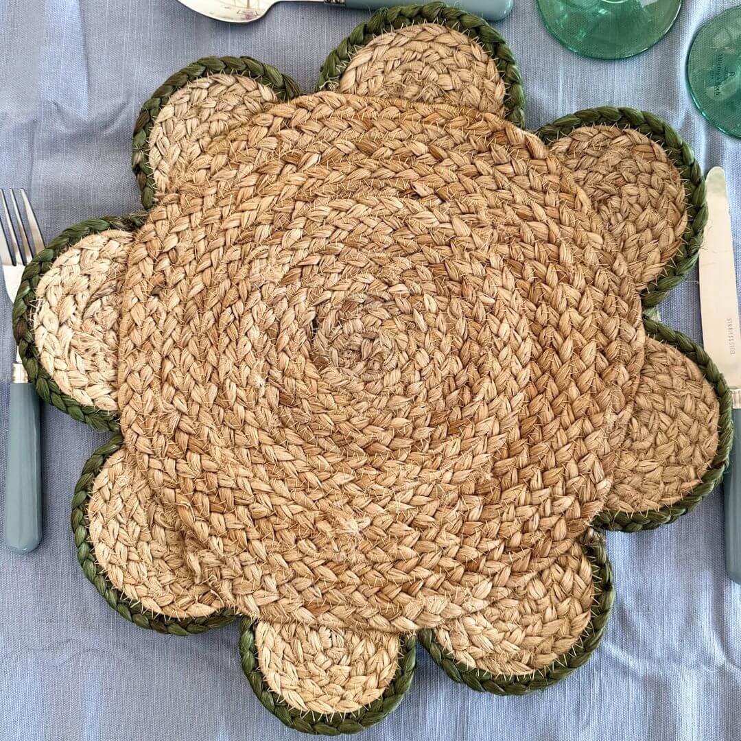 Green Scallop Placemat