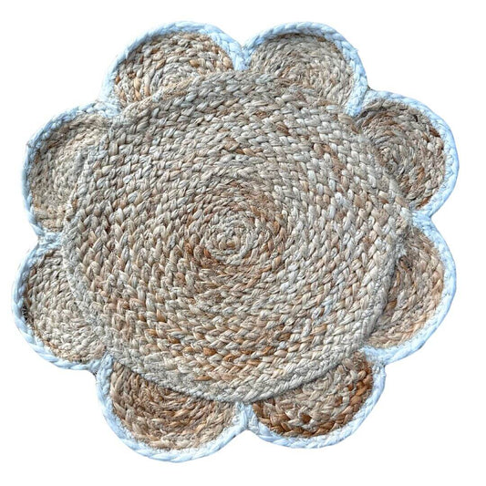 White Scallop Placemat