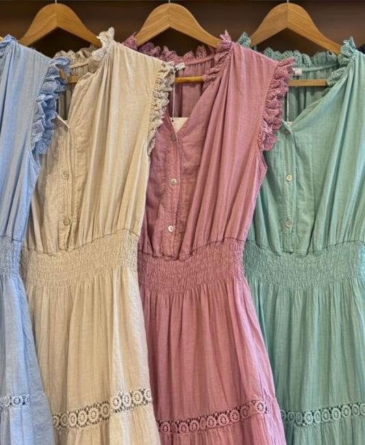 Long Dress with frill sleeve